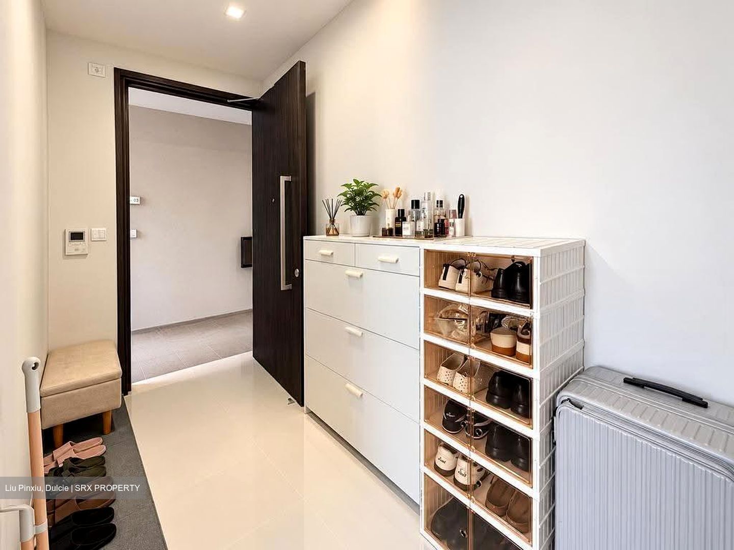 Neem Tree (D12), Apartment #621763301